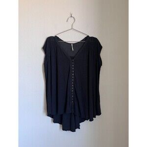 Free People Highland Button-Front Tee in Black Size XS